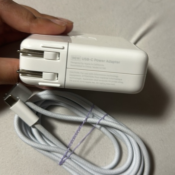 Original Apple MacBook charger - Picture 1 of 2